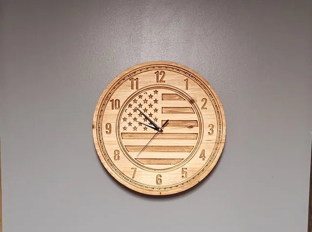 15-Inch American Flag Wall Clock – Custom Stained Patriotic Décor