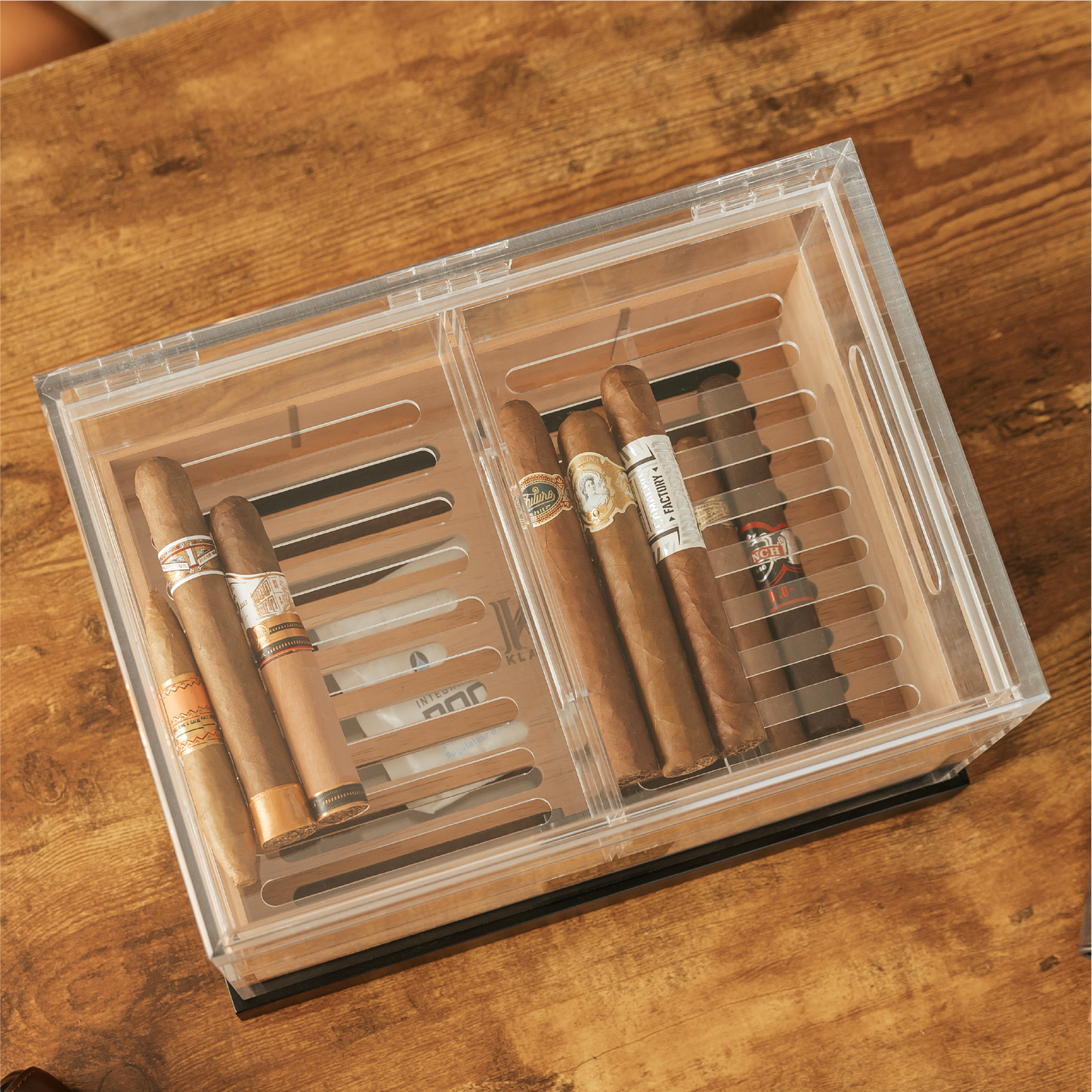 Felix Pro Tupperdor - Acrylic Humidor - Hooyah Woodworks LLC