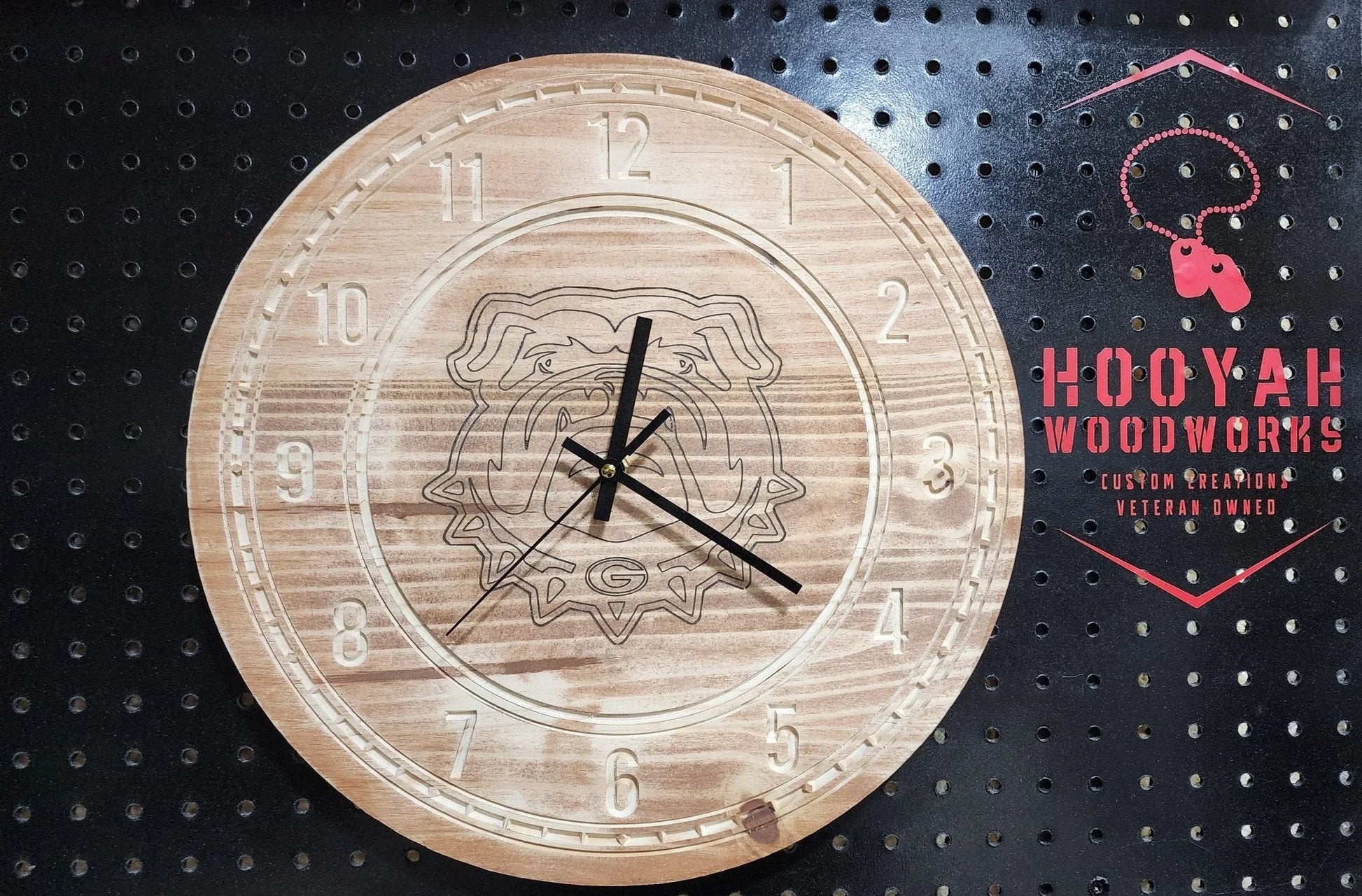 georgia bulldogs clock
