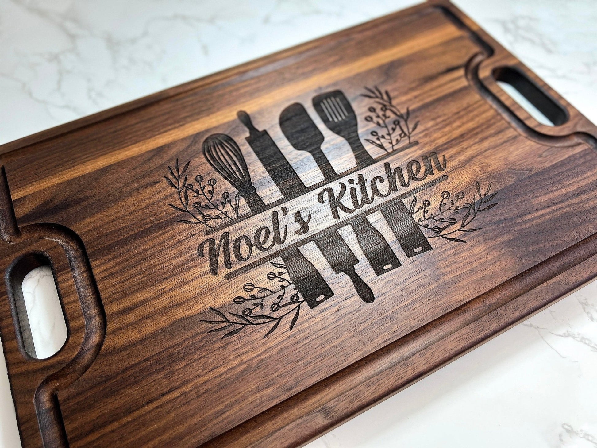 Personalized Mothers Day Cutting Board, Custom Gift for Wife, Monogrammed Gifts for her, Personalized Mother's Day Gift, USA Made - Hooyah Woodworks LLC